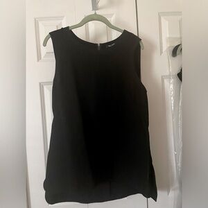NIC + Zoe Black Sleeveless Top